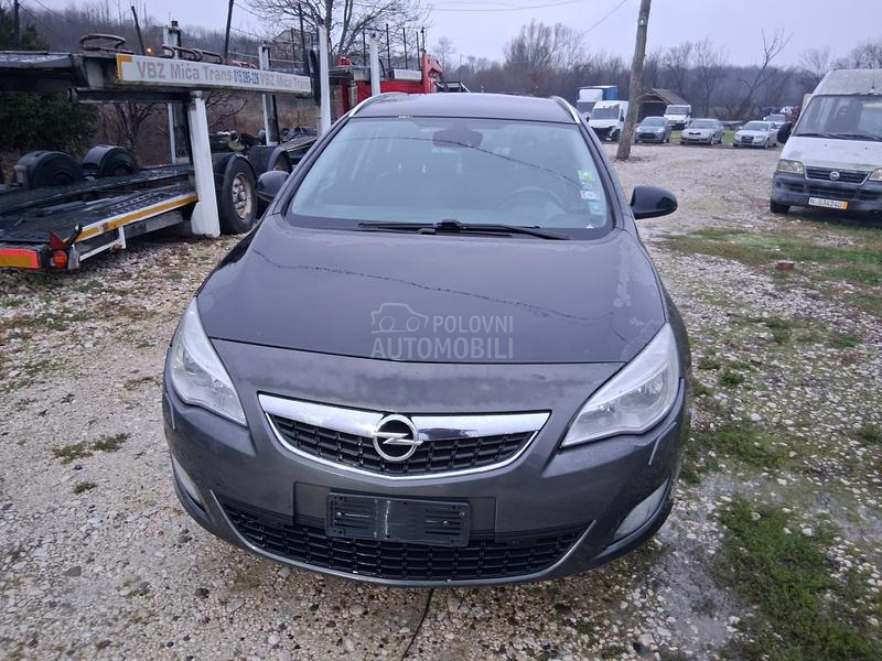 Opel Astra J 1.7 CDTI