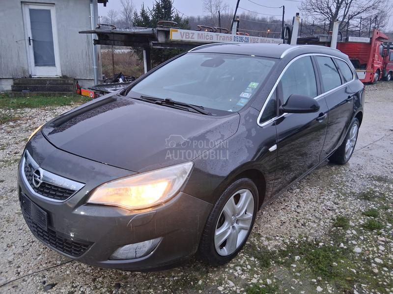Opel Astra J 1.7 CDTI
