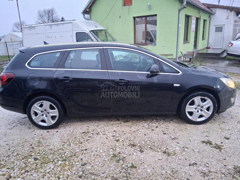 Opel Astra J 1.7 CDTI