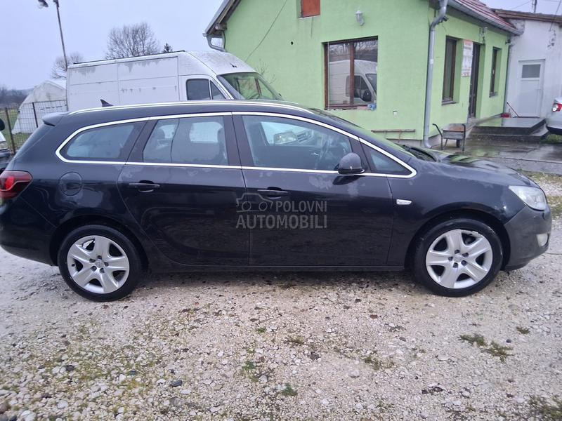 Opel Astra J 1.7 CDTI