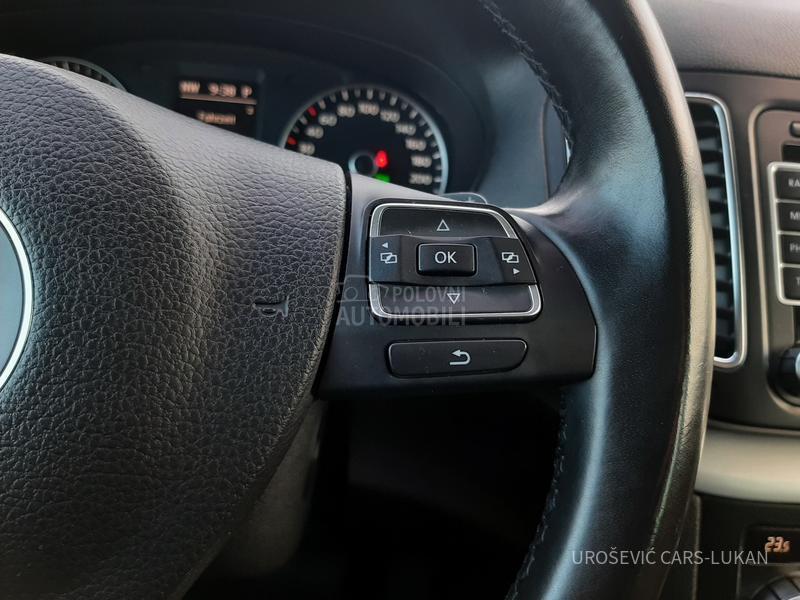 Volkswagen Sharan 7 mesta TDI DSG CH
