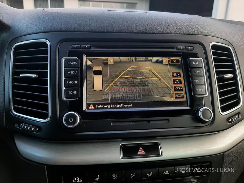 Volkswagen Sharan 7 mesta TDI DSG CH