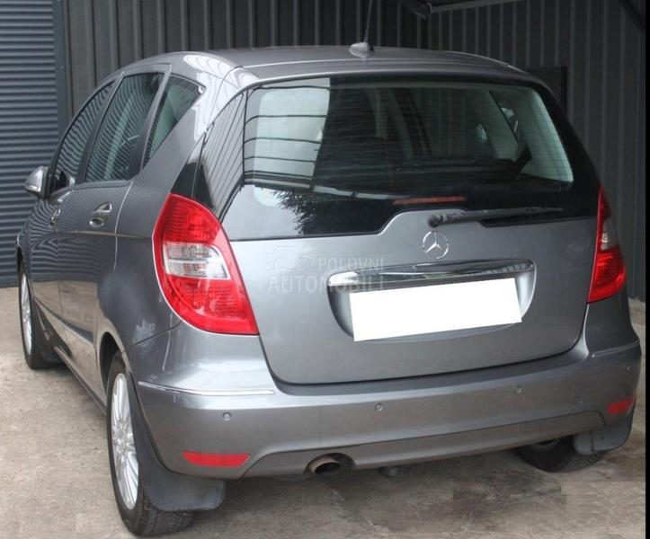 Mercedes Benz A 180 Elegance