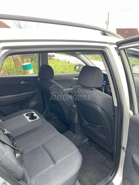 Hyundai i30 1.6