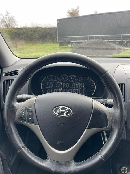 Hyundai i30 1.6