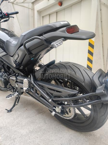 Benelli Leoncino 500