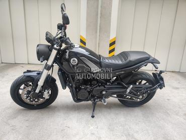 Benelli Leoncino 500