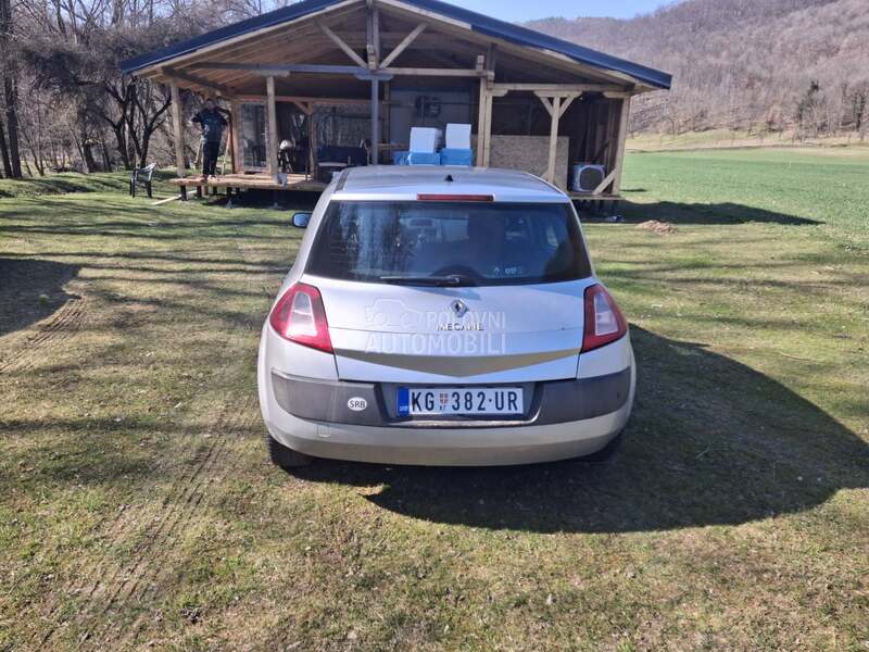 Renault Megane 1.6 T.E.K. R.E.G.