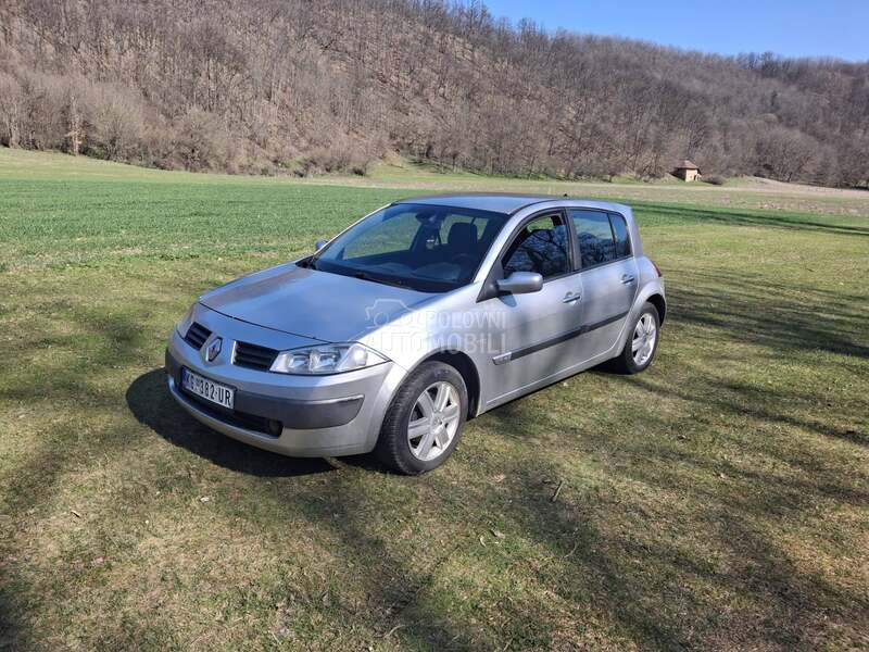 Renault Megane 1.6 T.E.K. R.E.G.