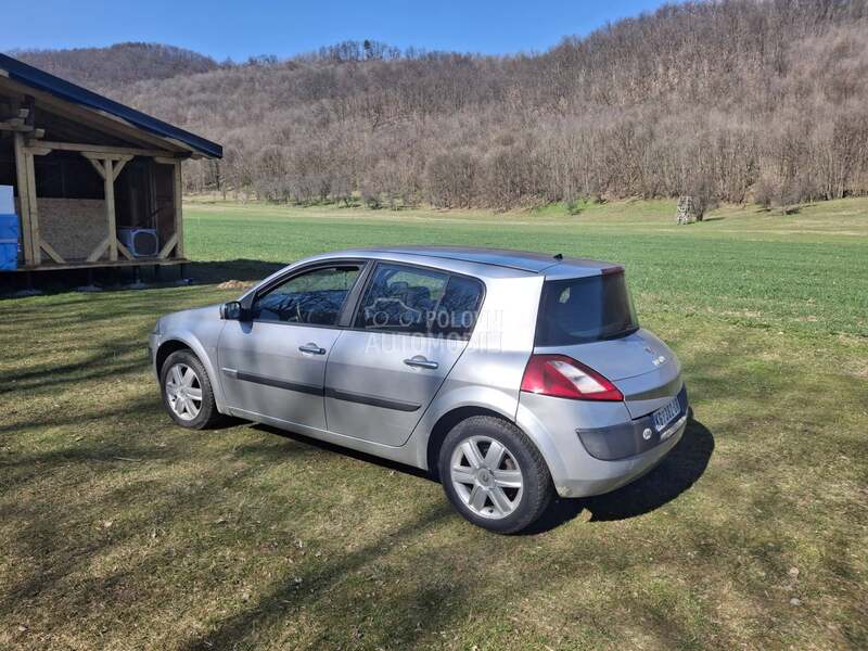 Renault Megane 1.6 T.E.K. R.E.G.