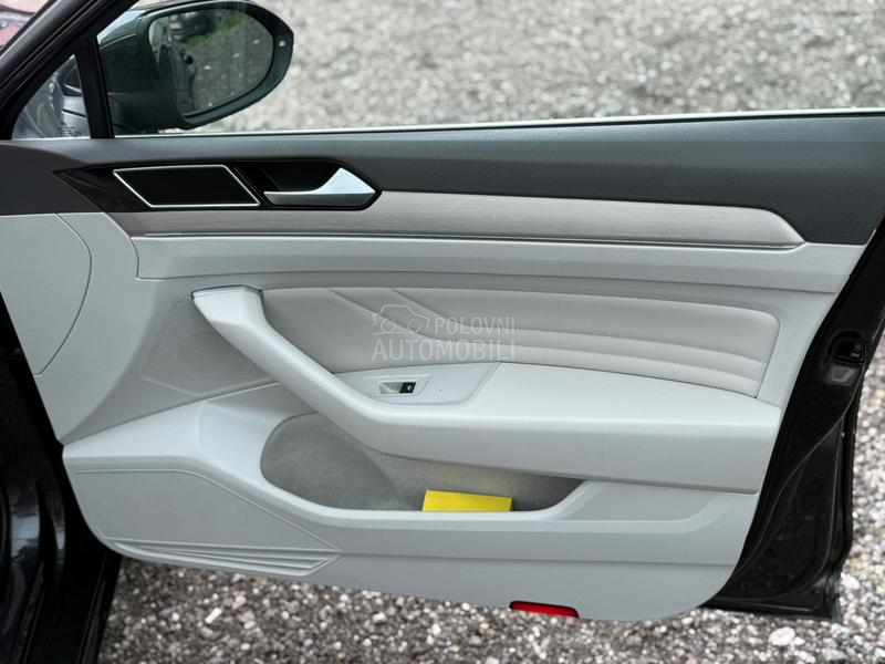 Volkswagen Passat B8 model za 2021