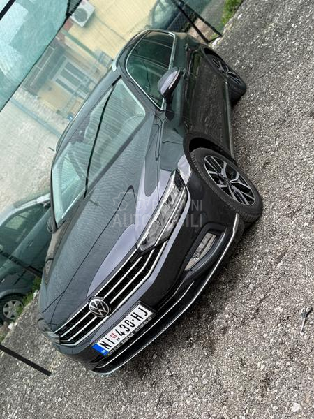 Volkswagen Passat B8 model za 2021