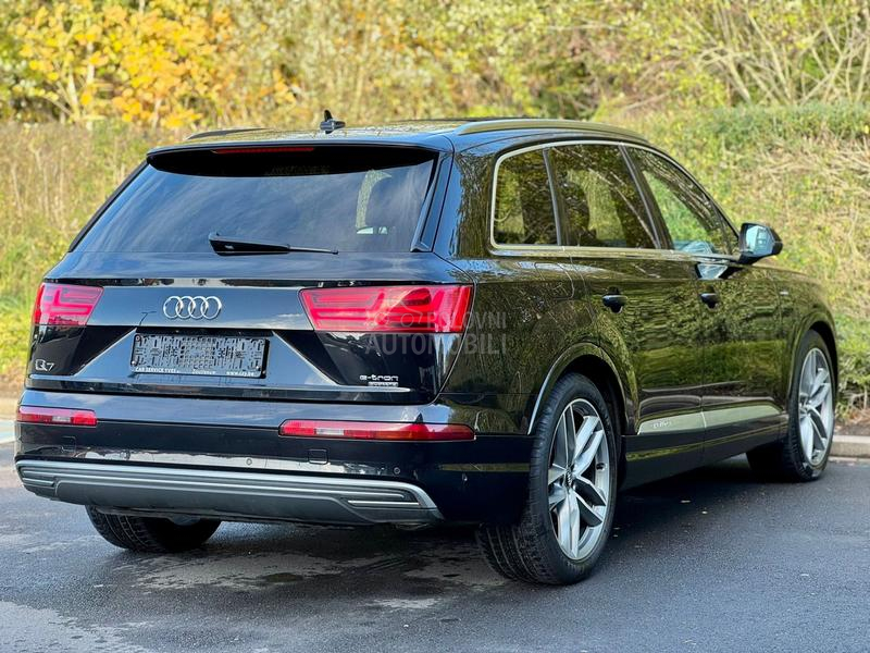 Audi Q7 3.0tdi E-TRON hibrid