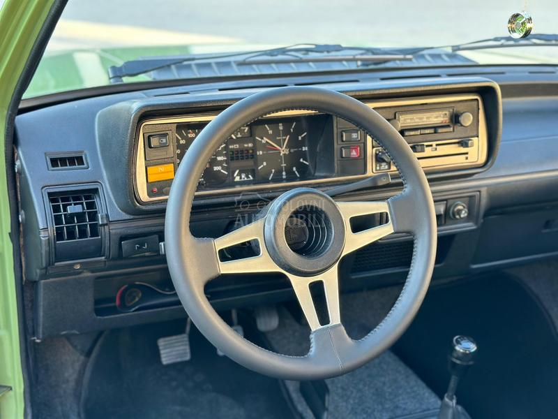 Volkswagen Golf 1 TAS