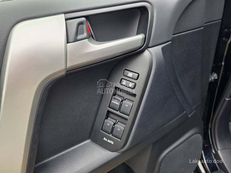 Toyota Land Cruiser 2.8 D-4D Teretno N1