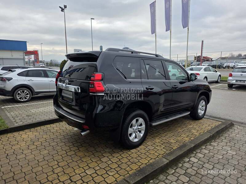 Toyota Land Cruiser 2.8 D-4D Teretno N1