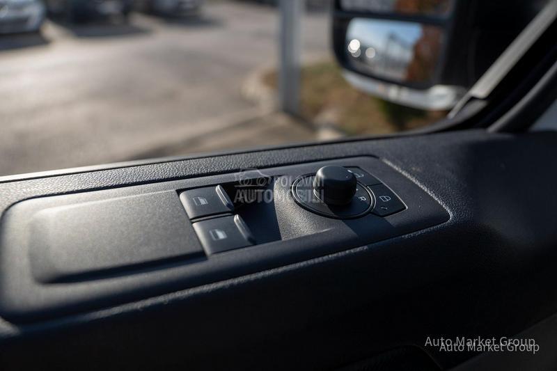 Ford Transit Custom 2.0 tdci 110hp SWB M6