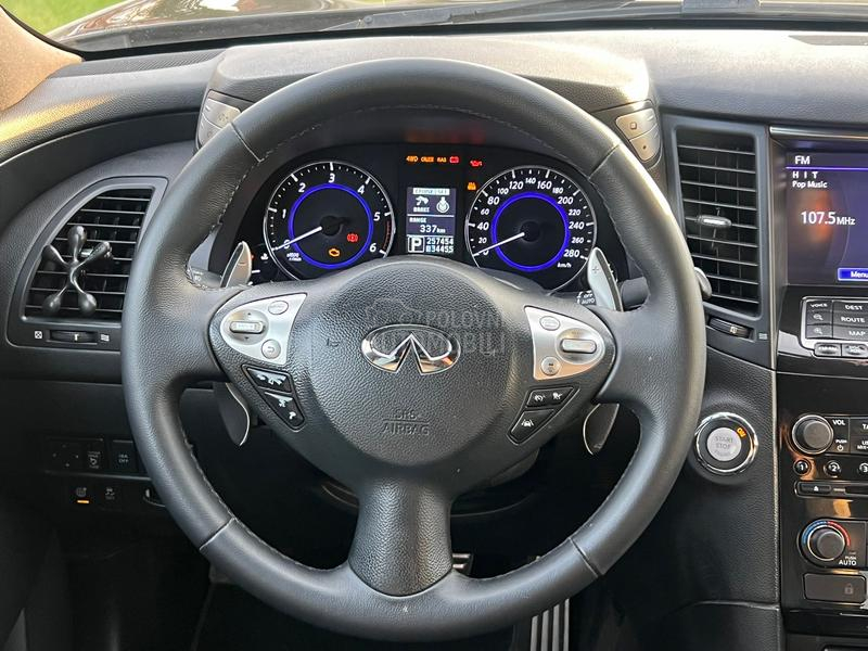 Infiniti FX30 S premium CH