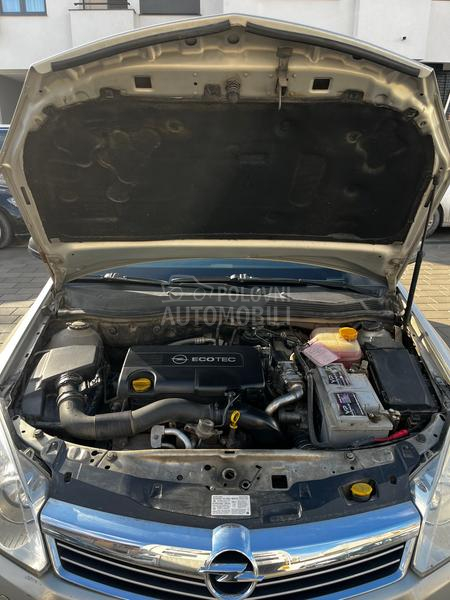 Opel Astra H 
