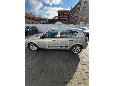Opel Astra H 