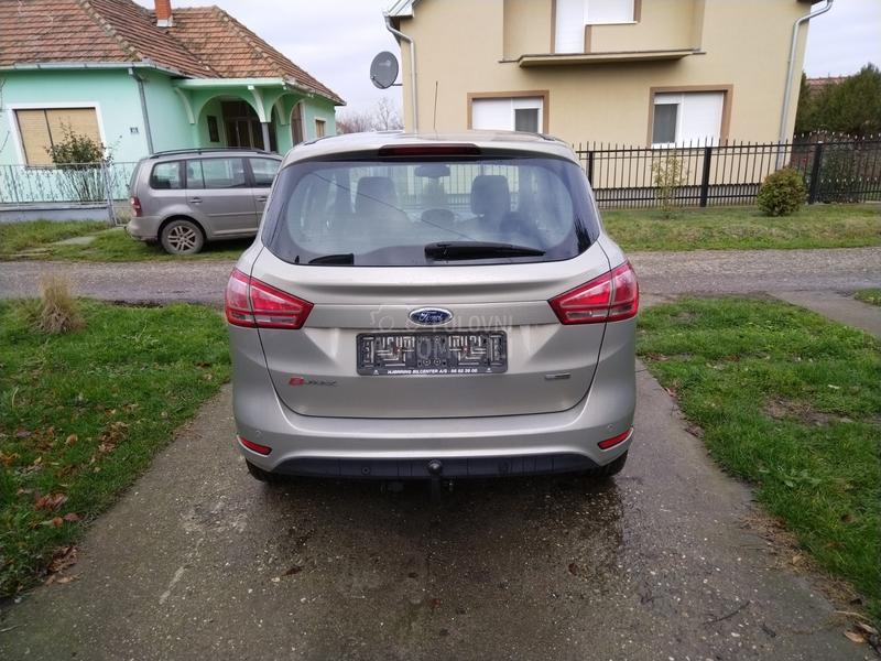 Ford B-Max 1.6 hdi titanijum