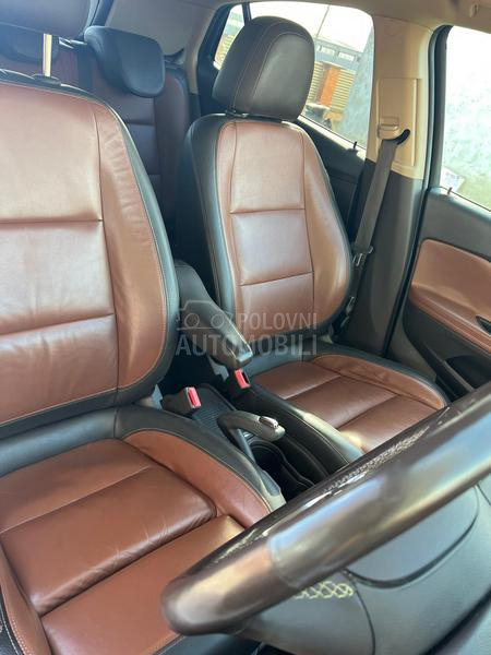 Opel Mokka bela 2013. god. -  kompletan auto u delovima