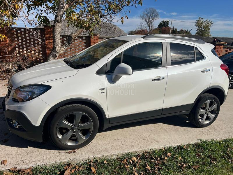 Opel Mokka bela 2013. god. -  kompletan auto u delovima