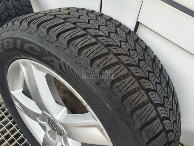 Debica 205/55 R16 Zimska