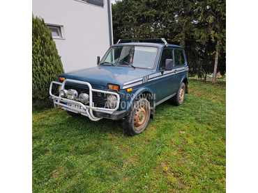 Lada Niva 1700