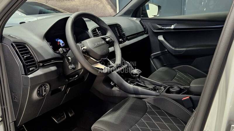 Škoda Karoq Sport. PLUS DSG