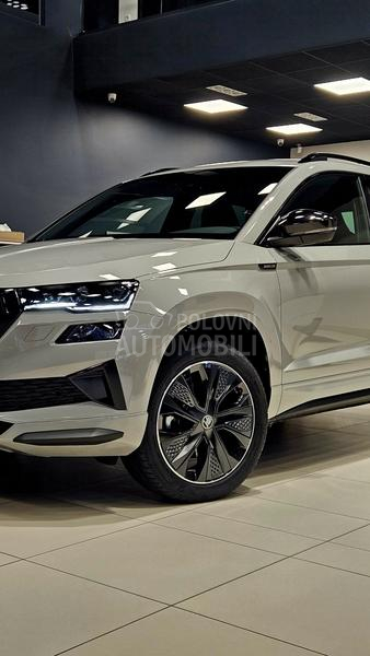 Škoda Karoq Sport. PLUS DSG