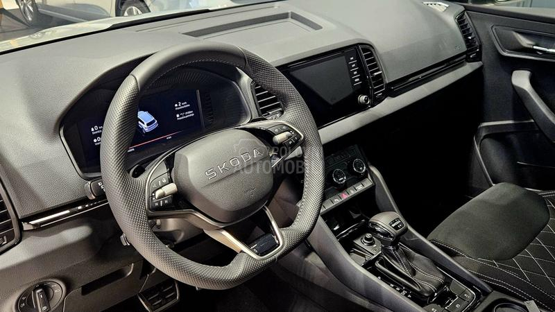 Škoda Karoq Sport. PLUS DSG