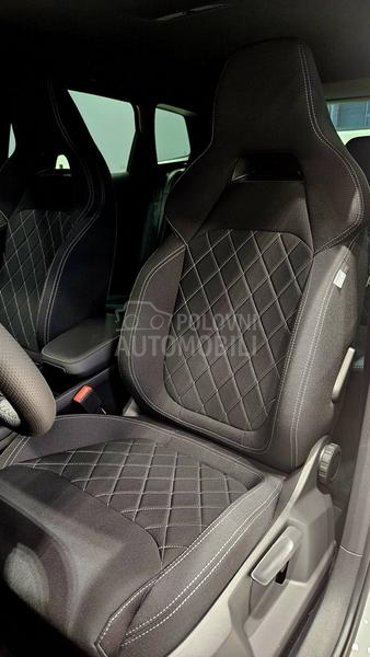 Škoda Karoq Sport. PLUS DSG