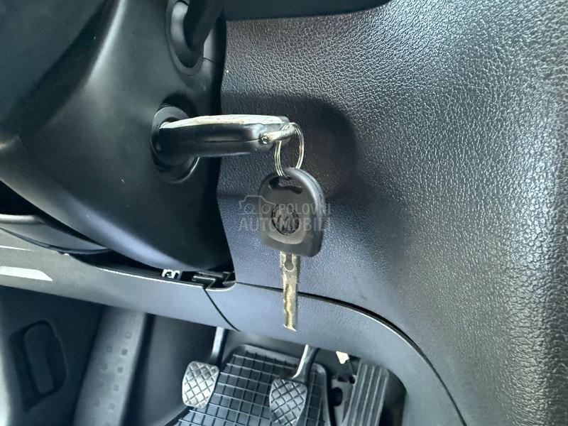 Volkswagen Caddy Maxi 1.6 TDI/HLADNJACA