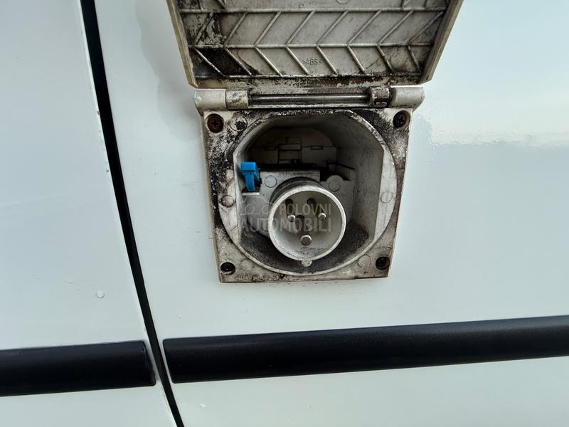 Volkswagen Caddy Maxi 1.6 TDI/HLADNJACA