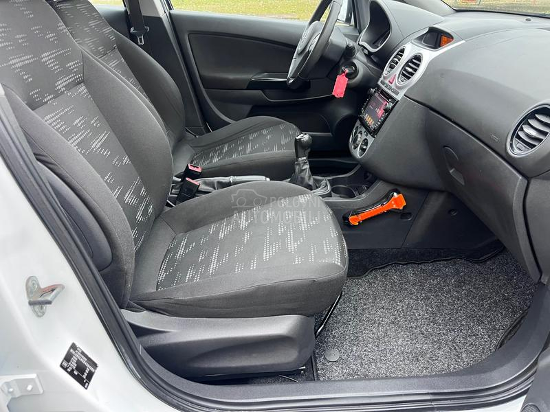 Opel Corsa D 1.3 mJet