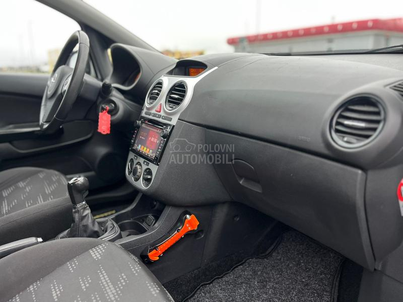 Opel Corsa D 1.3 mJet