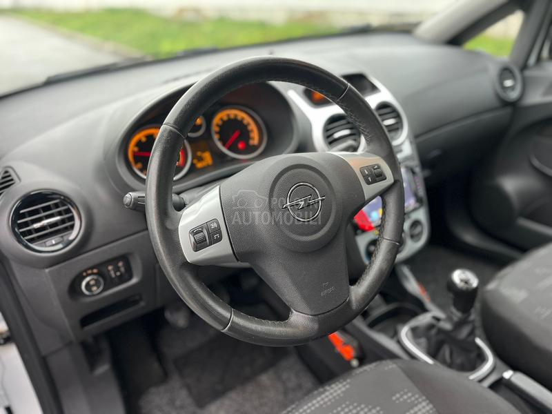 Opel Corsa D 1.3 mJet