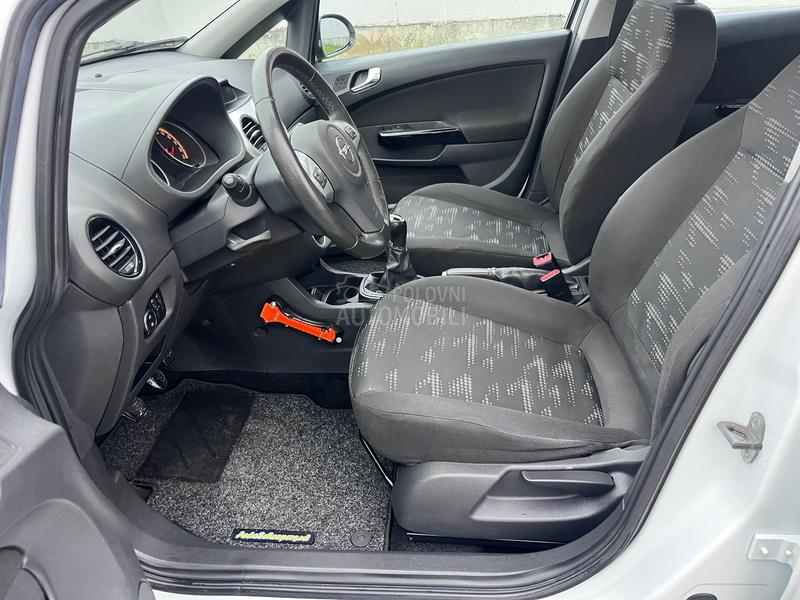 Opel Corsa D 1.3 mJet