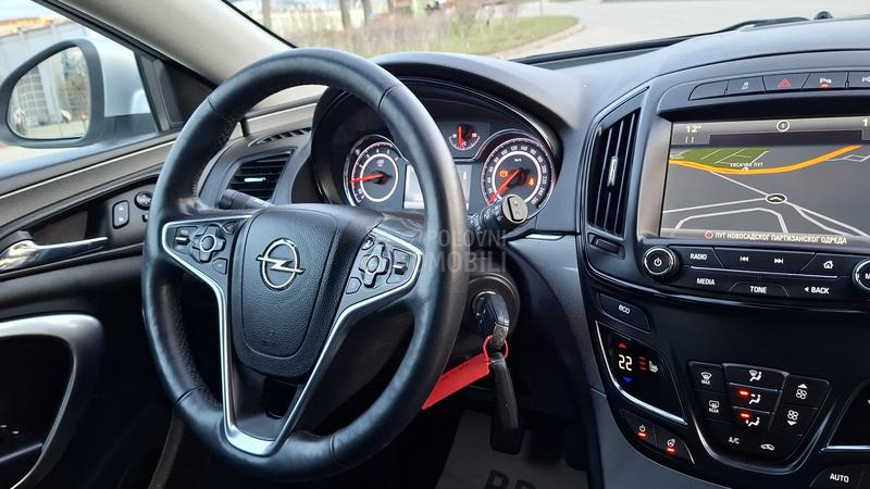 Opel Insignia COSMO 1/1