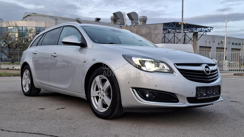 Opel Insignia COSMO 1/1