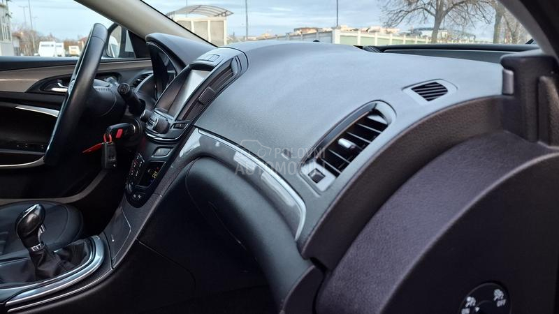 Opel Insignia COSMO 1/1