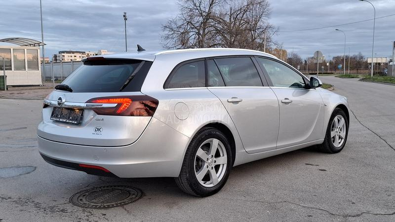 Opel Insignia COSMO 1/1