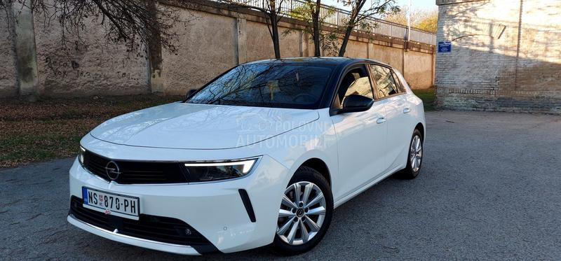 Opel Astra L 1.2 EDITION/N-O-V