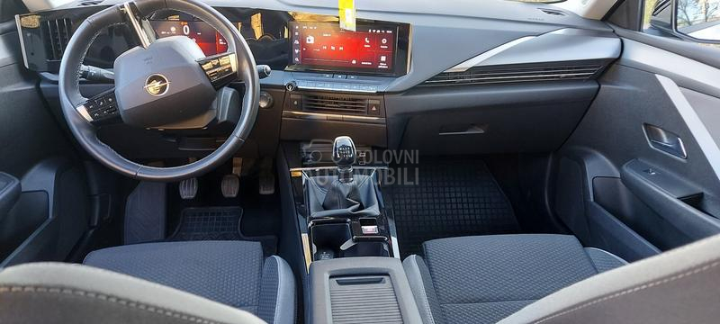 Opel Astra L 1.2 EDITION/N-O-V