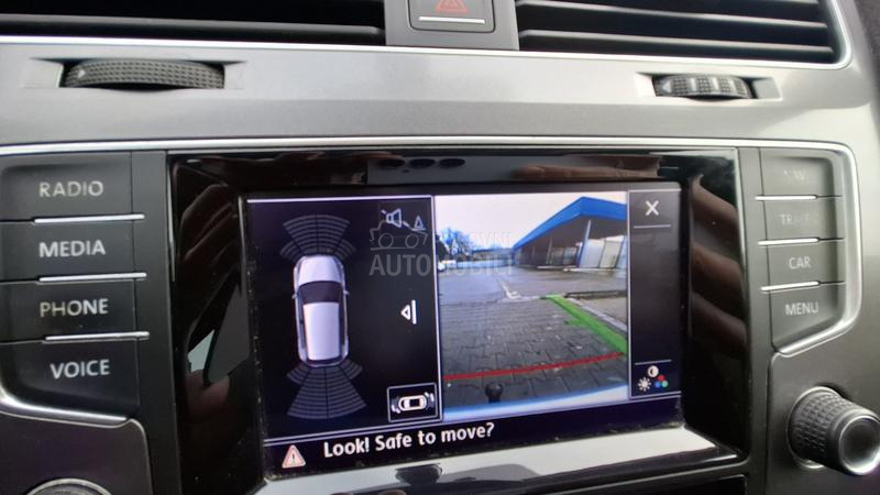 Volkswagen Golf 7 1.4 b nav