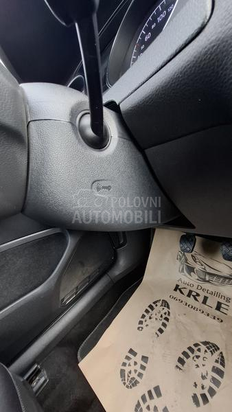 Volkswagen Golf 7 1.4 b nav