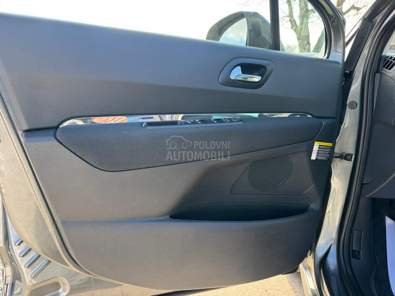 Peugeot 3008 ALLURE