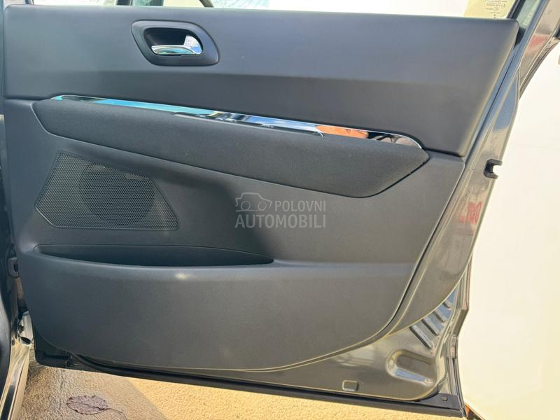 Peugeot 3008 ALLURE