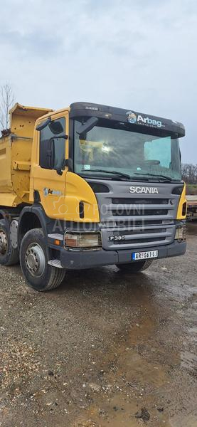 Scania P380 8x4